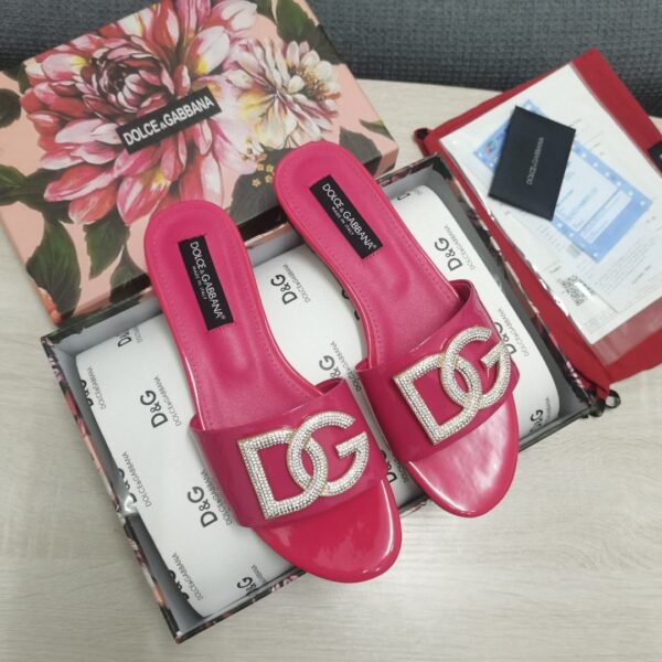 Dolce & Gabbana Foiled Iguana-Print Slides With Rhinestone-Detailed DG Logo Pink For Women DG Shoes