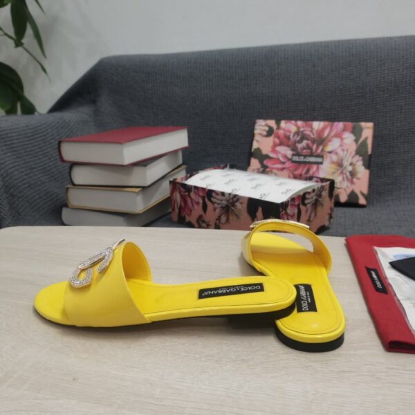 Dolce & Gabbana Foiled Iguana-Print Slides With Rhinestone-Detailed DG Logo Yellow For Women DG Shoes