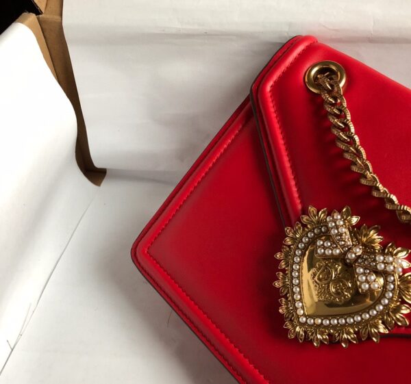 Dolce & Gabbana Medium Devotion Bag Red For Women 8.1in/20.5cm DG