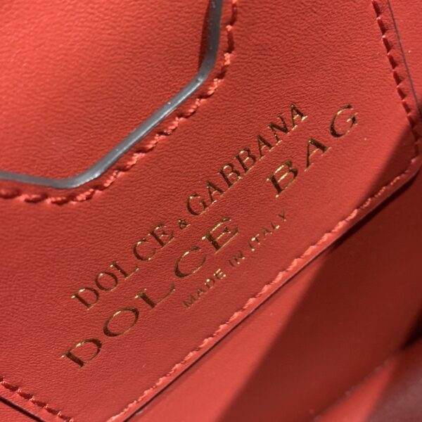 Dolce & Gabbana Medium Devotion Bag Red For Women 9.5in/24cm