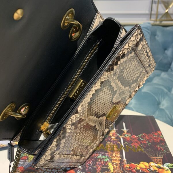 Dolce & Gabbana Medium DG Bag In Printed Solid Pattern Muticolour For Women 9in/23cm DG