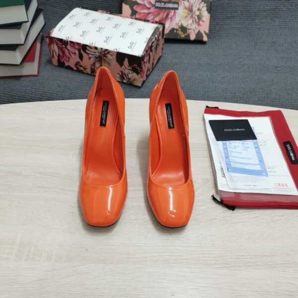 Dolce & Gabbana Nappa Pumps Orange For Women DG Shoes