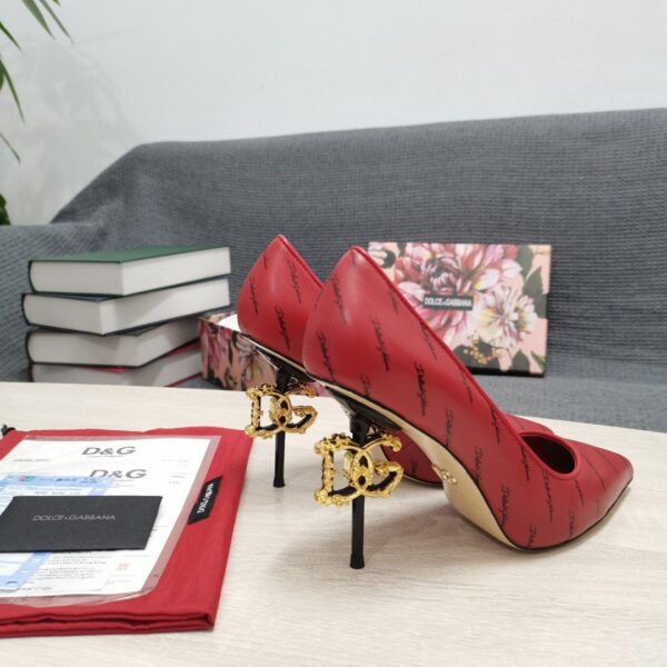 Dolce & Gabbana Nappa Pumps Red For Women DG Shoes