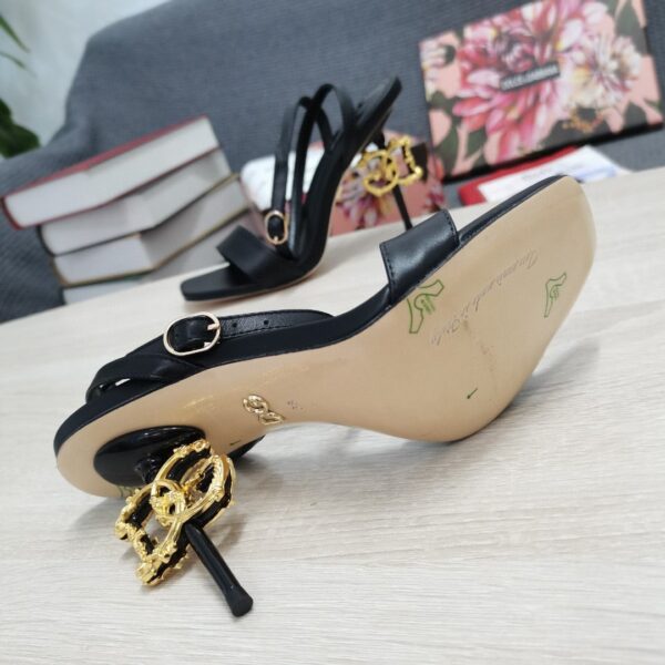 Dolce & Gabbana Patent Sandals Black For Women DG Shoes