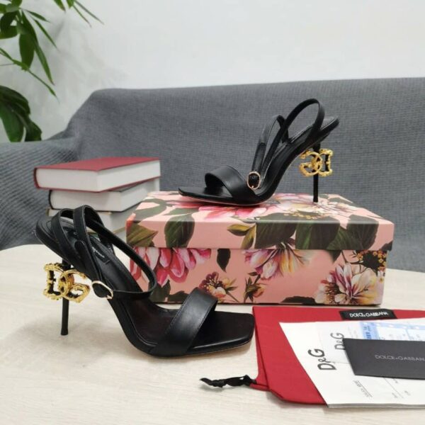 Dolce & Gabbana Patent Sandals Black For Women DG Shoes