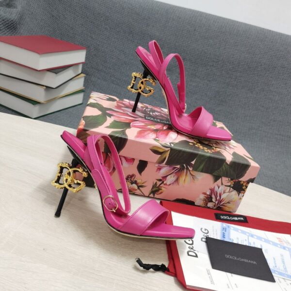 Dolce & Gabbana Patent Sandals Pink For Women DG Shoes