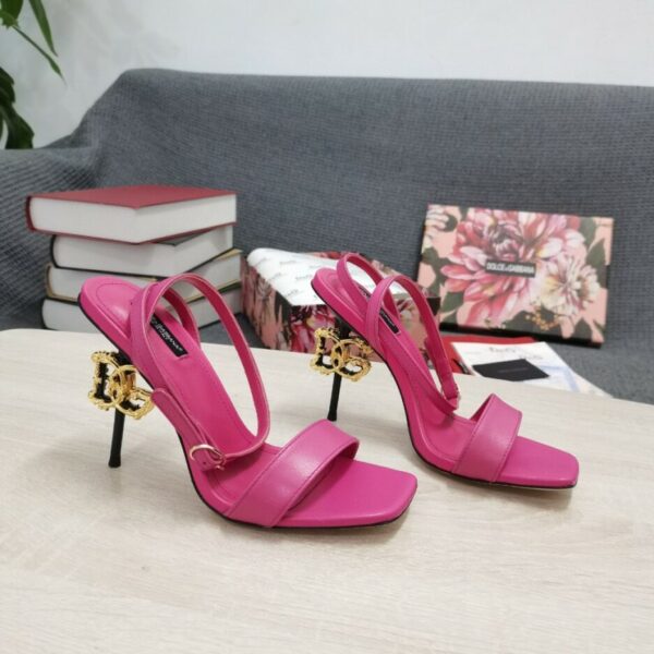 Dolce & Gabbana Patent Sandals Pink For Women DG Shoes