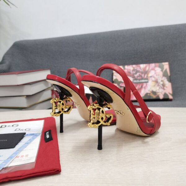 Dolce & Gabbana Patent Sandals Red For Women DG Shoes