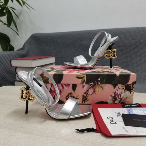 Dolce & Gabbana Patent Sandals Silver For Women DG Shoes