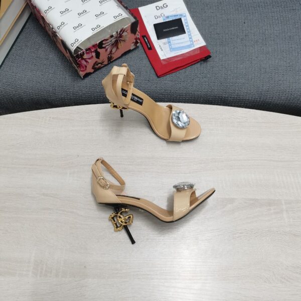 Dolce & Gabbana Polished Sandals Beige For Women DG Shoes