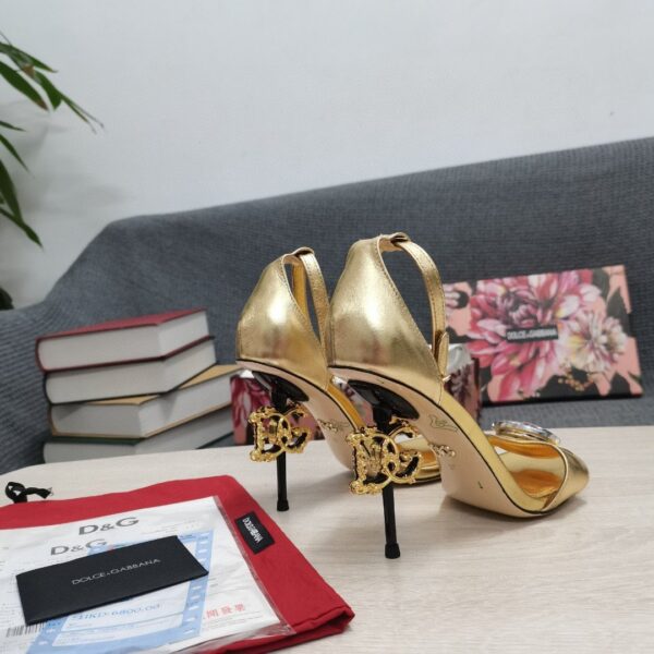 Dolce & Gabbana Polished Sandals Gold For Women DG Shoes