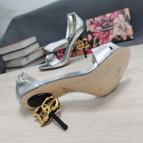 Dolce & Gabbana Polished Sandals Silver For Women DG Shoes