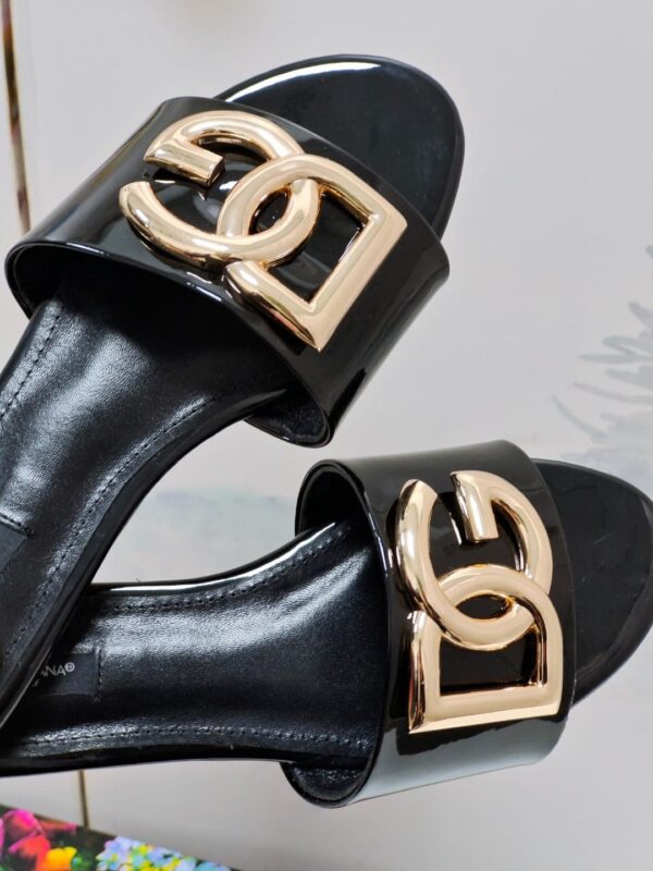 Dolce & Gabbana Polished Sliders With DG Logo Black For Women DG Shoes