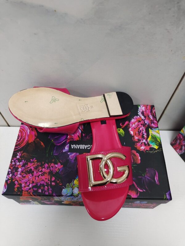 Dolce & Gabbana Polished Sliders With DG Logo Pink For Women DG Shoes