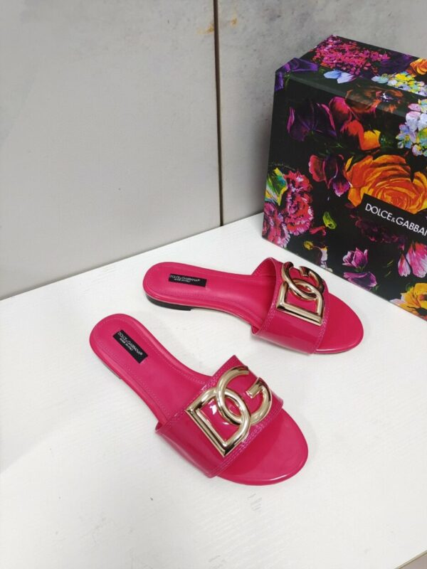 Dolce & Gabbana Polished Sliders With DG Logo Pink For Women DG Shoes