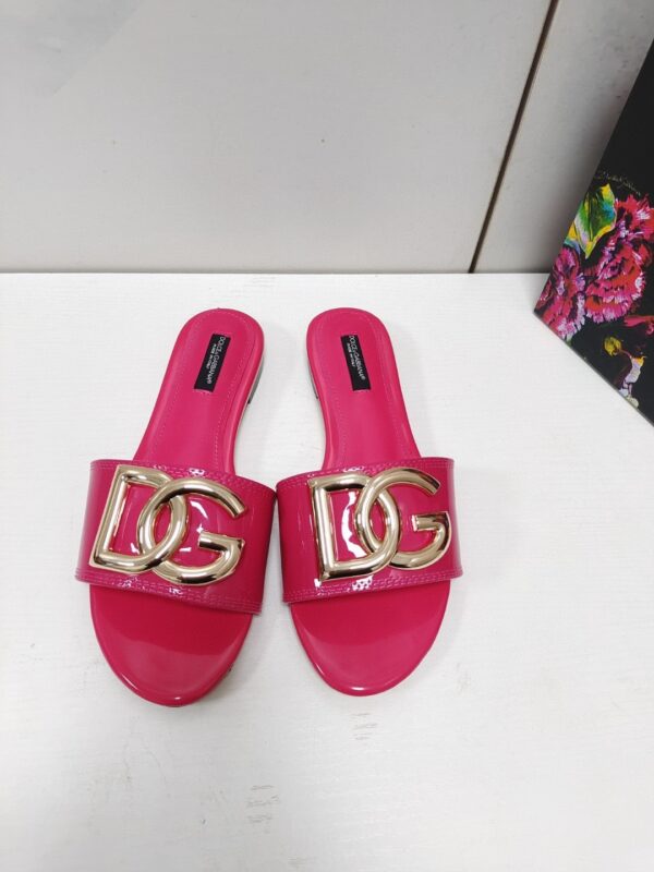 Dolce & Gabbana Polished Sliders With DG Logo Pink For Women DG Shoes