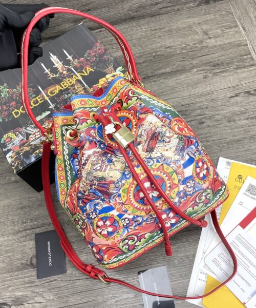 Dolce & Gabbana Print Crespo Bucket Bag Multicolor With Branded Plate For Women DG Bag