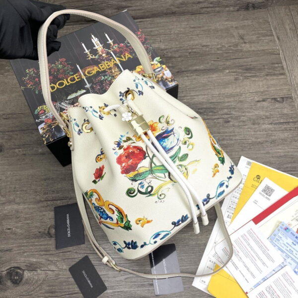 Dolce & Gabbana Print Crespo Bucket Bag Multicolor With Branded Plate For Women DG Bag