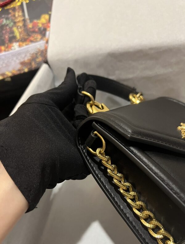 Dolce & Gabbana Small Devotion Bag In Plain Black For Women 7.5in/19cm DG BB6711AV89380999