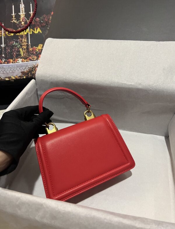 Dolce & Gabbana Small Devotion Bag In Plain Red For Women 7.5in/19cm DG BB6711AV89387124