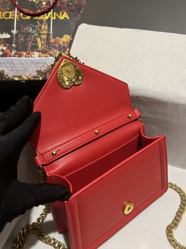 Dolce & Gabbana Small Devotion Bag In Plain Red For Women 7.5in/19cm DG BB6711AV89387124