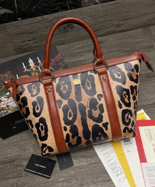 Dolce & Gabbana Small Leopard-Print Crespo Shopper With Branded Plate Muticolour For Women 10.4in/26cm DG BB2216AW384HYNBM