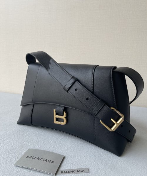 Downtown Small Shoulder Bag In Black For Women 11.8in/30cm 67135329S1M1000