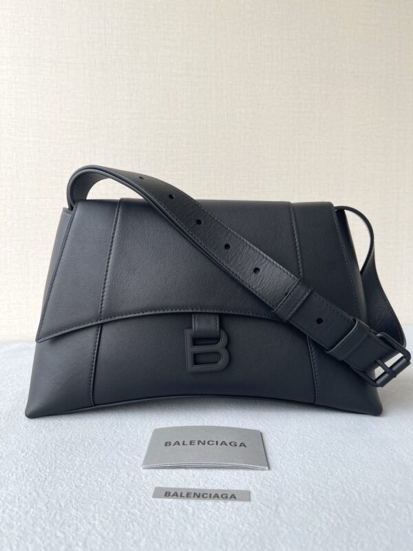 Downtown Small Shoulder Bag In Black/Beige/Pink For Women 11.8in/30cm 67135329S171000