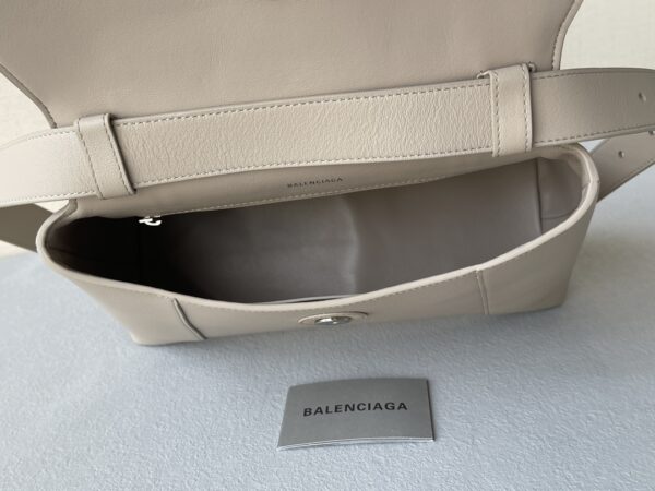 Downtown Small Shoulder Bag In Black/Beige/Pink For Women 11.8in/30cm 67135329S171000