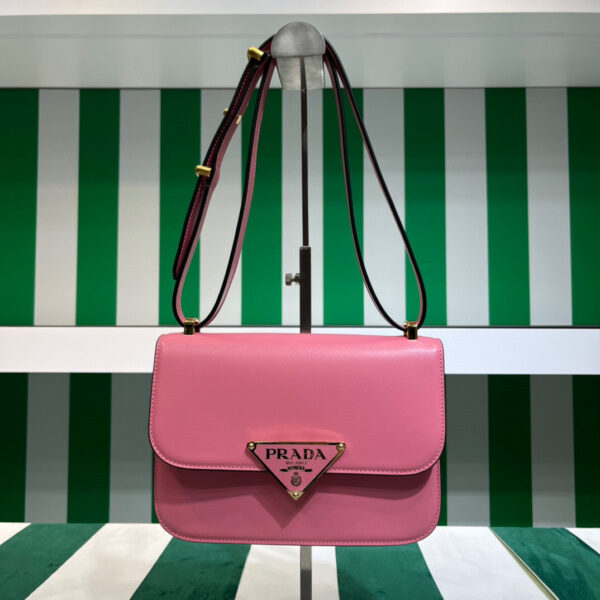 Emblème Shoulder Bag In Pink For Women 7.8in/20cm 1BD340_2A3A_F0ZCL_V_UTO