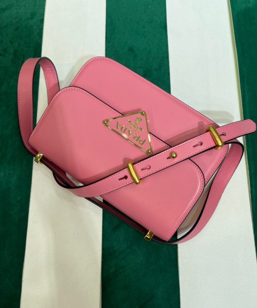 Emblème Shoulder Bag In Pink For Women 7.8in/20cm 1BD340_2A3A_F0ZCL_V_UTO