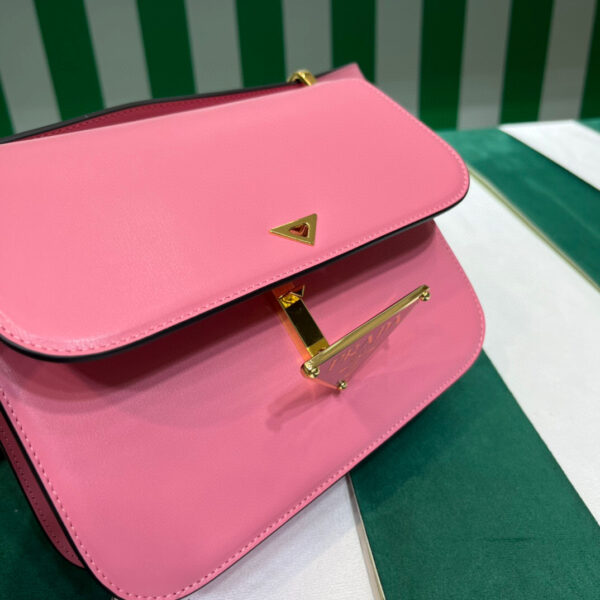 Emblème Shoulder Bag In Pink For Women 7.8in/20cm 1BD340_2A3A_F0ZCL_V_UTO