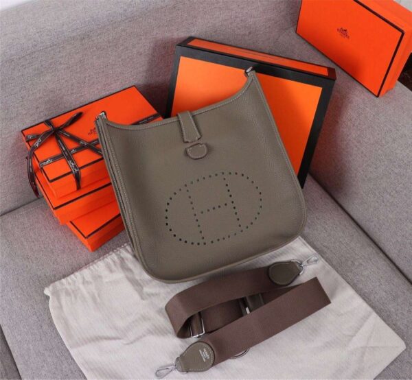 1:1 Replica Evelyne III 29 Bag Green Khaki/Jade Green/Black/Brown/Purple/Grey For Women 30cm / 11.8in