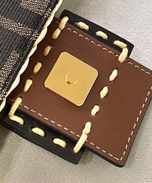 1:1 Replica Fendi Baguette 28cm