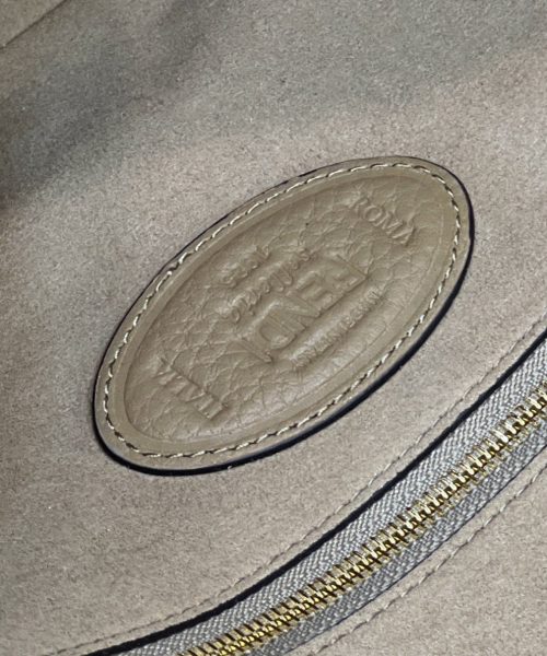 1:1 Replica Fendi Baguette Beige Sheepskin Bag For Woman 27cm/10.5in 8BR600AH96F1F7O