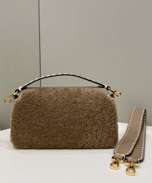 1:1 Replica Fendi Baguette Beige Sheepskin Bag For Woman 27cm/10.5in 8BR600AH96F1F7O