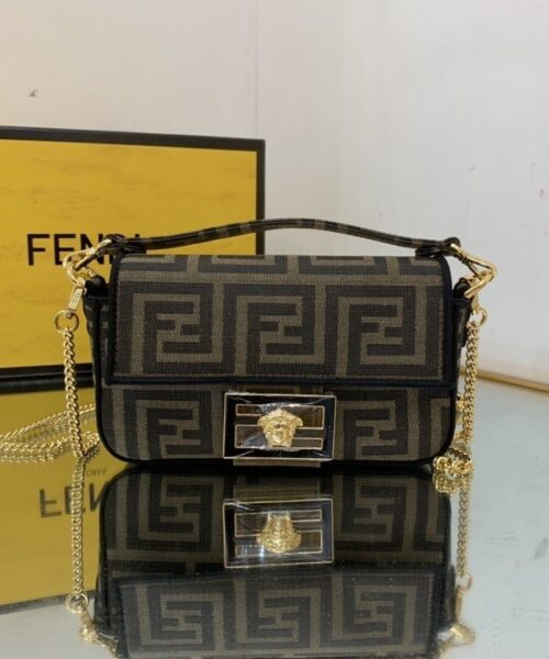 1:1 Replica Fendi Baguette Brown fabric Brown Small Bag For Woman 18.5cm/7in