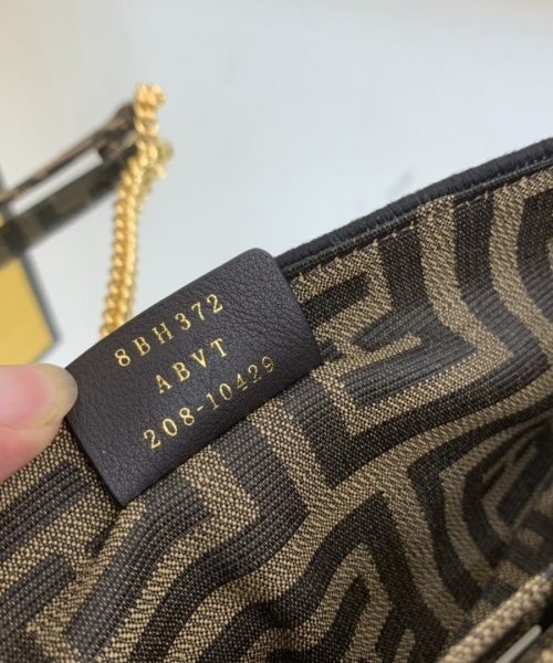 1:1 Replica Fendi Baguette Brown fabric Brown Small Bag For Woman 18.5cm/7in