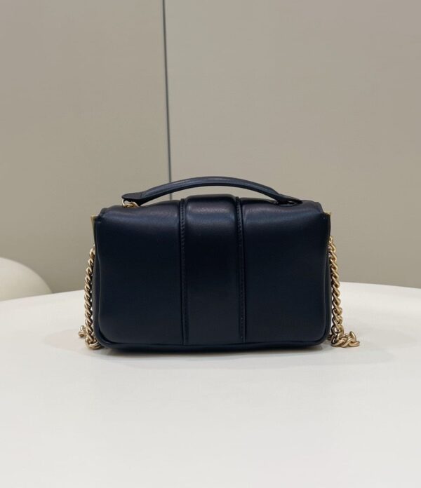 1:1 Replica Fendi Baguette Chain Black  Bag For Woman 19cm/7.5in