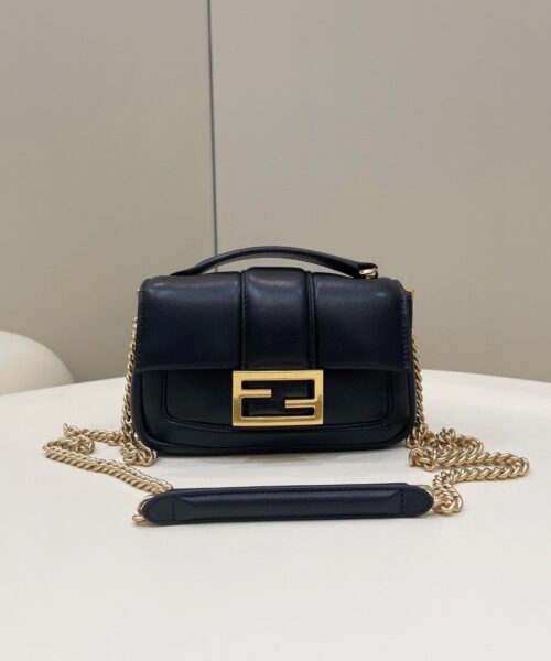 1:1 Replica Fendi Baguette Chain Black  Bag For Woman 19cm/7.5in