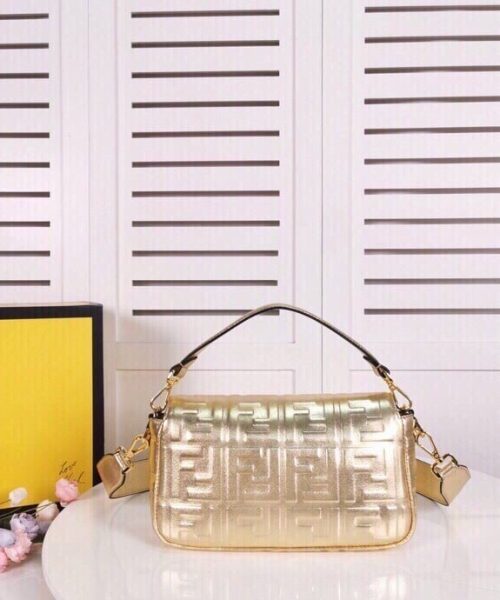 1:1 Replica Fendi Baguette Chain Midi Medium Gold Bag For Woman 26cm/10in