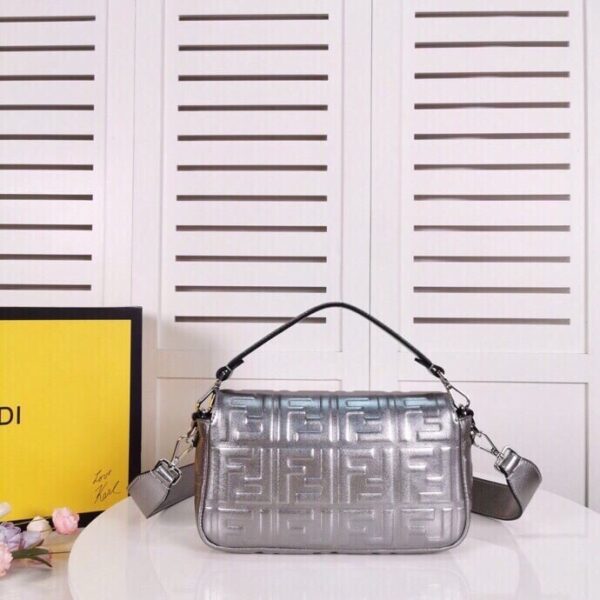 1:1 Replica Fendi Baguette Chain Midi Medium Silver Bag For Woman 26cm/10in