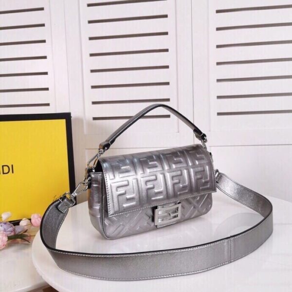 1:1 Replica Fendi Baguette Chain Midi Medium Silver Bag For Woman 26cm/10in
