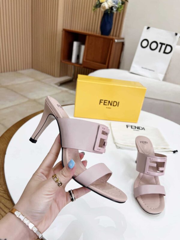 Fendi Baguette Pink Heels For Women