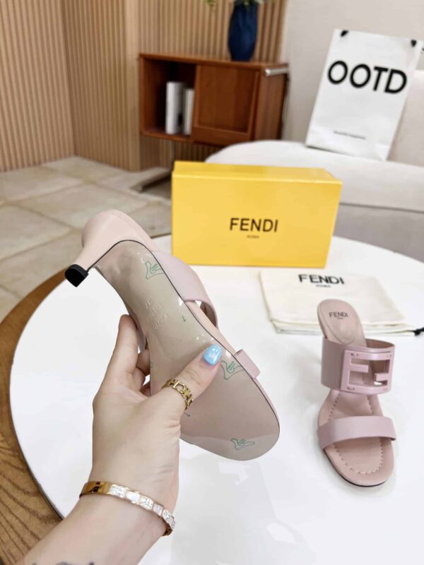 Fendi Baguette Pink Heels For Women