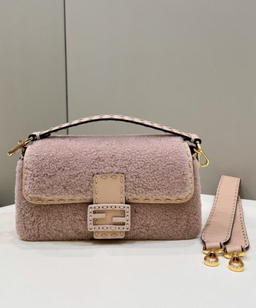 1:1 Replica Fendi Baguette Pink Sheepskin Bag For Woman 27cm/10.5in 8BR600AH96F1F7N