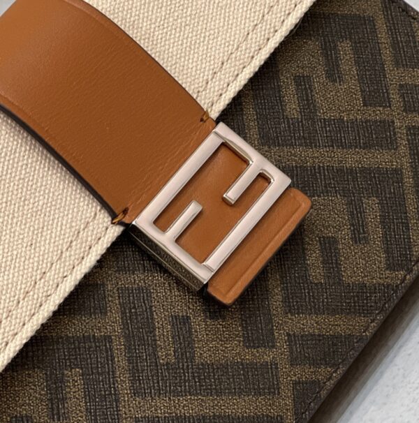 1:1 Replica Fendi Baguette Pouch Brown fabric Beige Pouch For Woman 16cm/6in