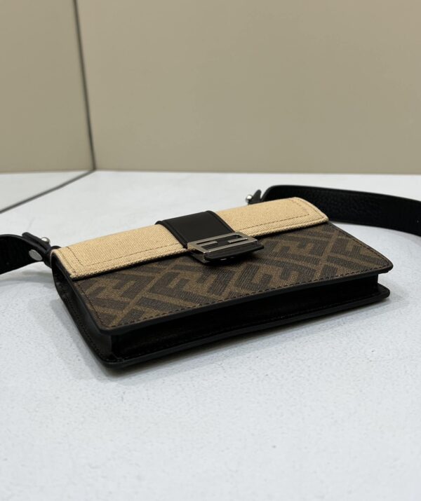 1:1 Replica Fendi Baguette Pouch Brown fabric Black Pouch For Woman 16cm/6in