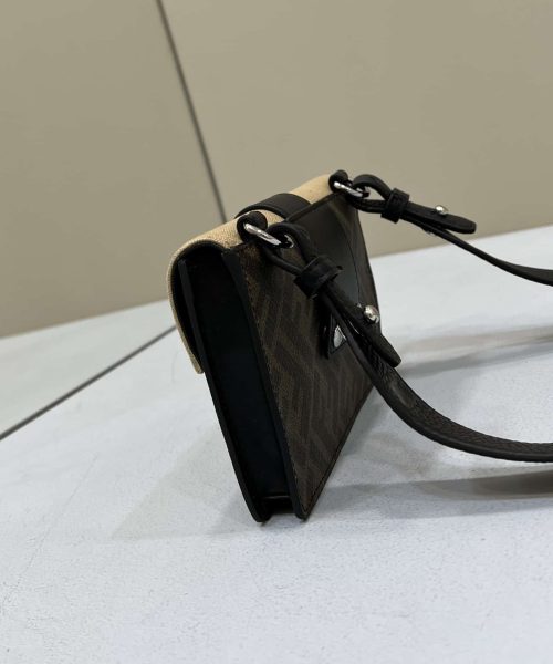 1:1 Replica Fendi Baguette Pouch Brown fabric Black Pouch For Woman 16cm/6in