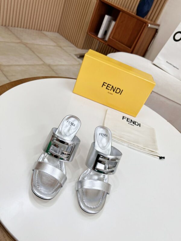 Fendi Baguette Silver Heels For Women